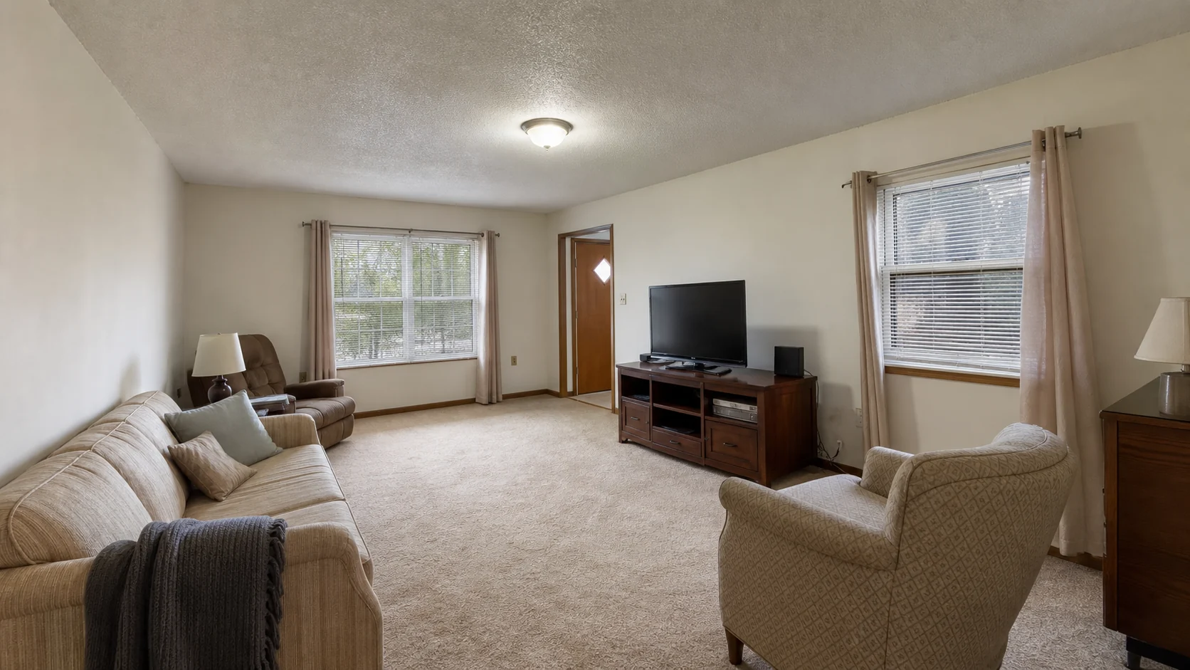 Living room to Japandi before